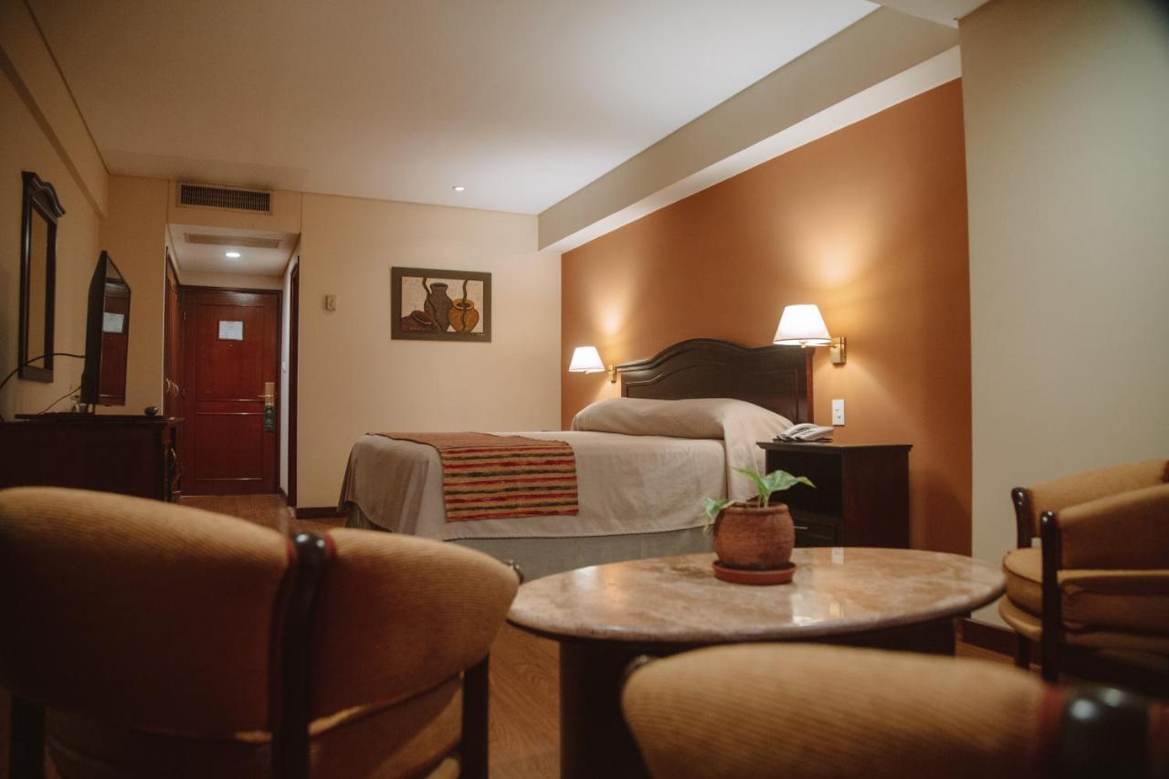 Casa Real Hotel Salta Esterno foto