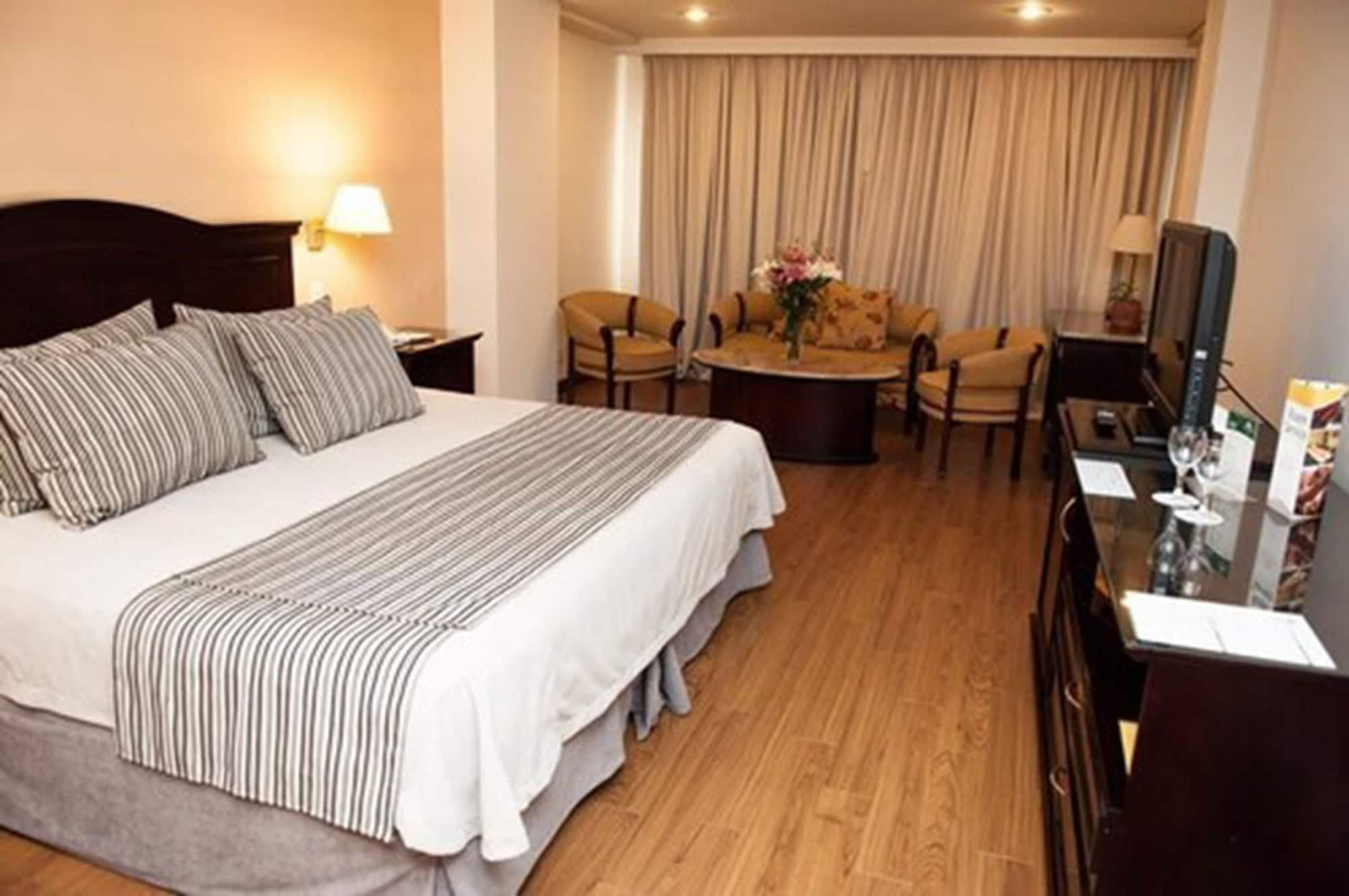Casa Real Hotel Salta Esterno foto